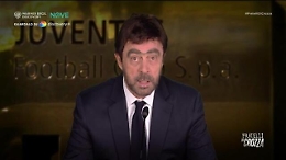 Crozza-Agnelli spiega perch&eacute; &egrave; stato fatto fuori dalla Juve: &laquo;Sono l'Agnelli sacrificale&raquo;