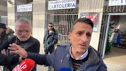 Il testimone della strage di Roma: «Un consigliere eroe lo ha disarmato»