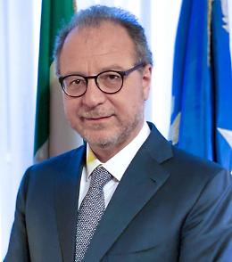 Mulè: «Schifani pacifichi maggioranza e Fi. Io in lizza? Ho preso la residenza...»