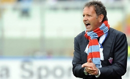 È morto Sinisa Mihajlovic, calcio in lutto: è stato anche indimenticabile allenatore del Catania