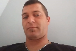 «Prima ho conficcato la mannaia nel collo di mia madre, poi...»: il racconto dell'orrore del giovane che ucciso i genitori a Racalmuto