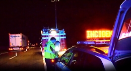 Autocisterna si ribalta sull'autostrada A19, gravemente ferito il conducente