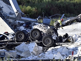 Ponte Genova: testimone, sentito boato e pilone si è sbriciolato