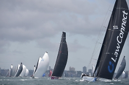 Vela: tutto pronto per 'Sydney-Hobart', nel mirino record regata