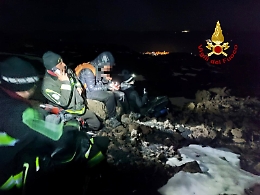 Si avventurano sul versante Nord dell'Etna ma non riescono a tornare indietro: soccorsi