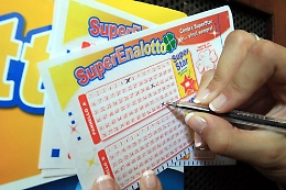 Superenalotto, Modica in festa: c'&egrave; un 5 + 1 da oltre mezzo milione