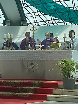 Ratzinger: messa solenne alla cattedrale di Brasilia