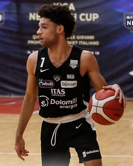 Basket: la storia di Richard Morina, il giovane talento di Trento in A1