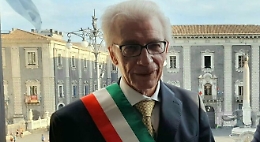 Catania: Portoghese non può fare il commissario al Comune, verso la revoca l'incarico