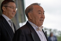 Kazakistan: revocata l'immunit&agrave; all'ex presidente Nazarbayev
