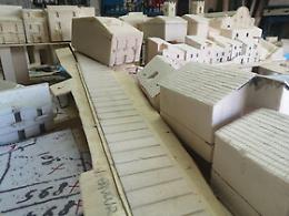 Belìce, fabbro-artista realizza primo plastico di Gibellina: quell'antico centro che nessuno potrà più rivedere