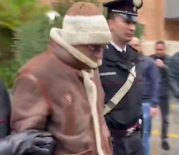 Messina Denaro, la figlia Lorenza si rifiuta di incontrarlo: non andrà ai colloqui in carcere