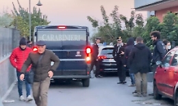 Pozzillo, 40enne ferito da un colpo di pistola alla gamba: è giallo