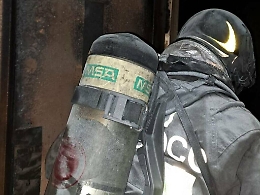 Litiga con infermieri a scatena un incendio: paura all'ospedale Papardo di Messina