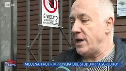 Modena, il prof aggredito dai suoi studenti dopo un rimprovero: «Mi hanno messo le mani al collo e quasi soffocato»