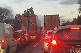 La A18 e i cantieri infiniti, l'odissea dei pendolari