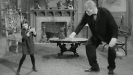 Morta l'attrice Lisa Loring, fu la prima Mercoledì Addams: il balletto con Lerch