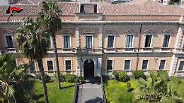 Rapinatore in trasferta a Scordia poi “beccato” dai Carabinieri nei pressi dell’aeroporto a Catania (video)