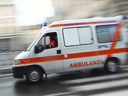 L'autista di un furgone muore nello scontro con un camion a Palermo