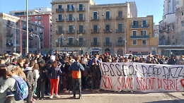 Scuola, classi al freddo: protesta studenti a Palermo