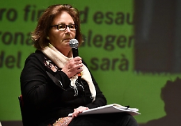 Regeni: mamma posta foto in bianco e nero de Il Cairo