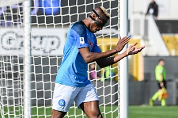 Osimhen: "Partita affrontata con la giusta concentrazione"