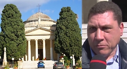 Siracusa, arrestati il direttore del cimitero e un operaio: estumulavano defunti e prendevano tangenti per seppellire altri morti