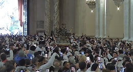 Sant'Agata, il rientro in piazza Duomo alle 12,30: tra devozione e ritardi si chiude l'edizione 2023