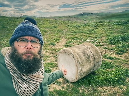 Aragona, abbandonati due recipienti in eternit nei pressi delle Maccalube