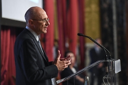 Bce: Enria, per banche inevitabile ripartenza aggregazioni