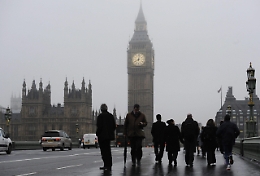 Gb: Pil quarto trimestre invariato, in dicembre calo 0,5%