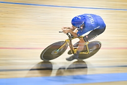 Ciclismo: Europei pista; Inseguimento, Milan in finale