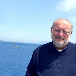 Sanremo, Don Fortunato Di Noto difende il pezzo di Mr Rain definito banale