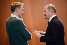 Patto: Berlino,responsabili per giovani di conti sostenibili