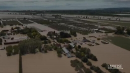 Nuova Zelanda, ciclone devasta il Paese: 2 vittime e 9mila persone evacuate