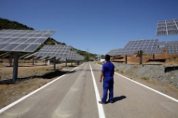 Rinnovabili, paradosso Sicilia: progetti per 70 gigawatt bloccati dalla burocrazia