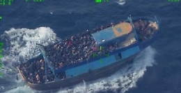 Migliaia di migranti verso l'Italia, nuovo record di arrivi a Lampedusa