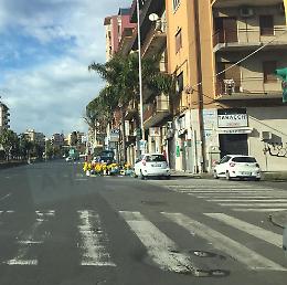Catania: via V. Giuffrida sporcizia e inciviltà