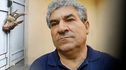 Testa di capretto, 2 proiettili e una lettera di minacce davanti casa dell'ex sindaco di Aci Catena Ascenzio Maesano