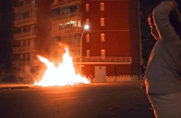 Palermo, sassaiole contro poliziotti e vigili del fuoco che volevano spegnere le “vampe” di San Giuseppe