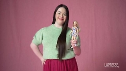 Mattel presenta la prima Barbie con la sindrome di Down con l'obiettivo di «rompere le barriere»