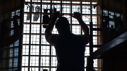 Suicida un agente penitenziario e due detenuti, la Pasqua nera nelle carceri siciliane