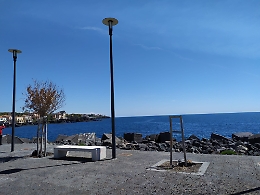 Catania, un'altra piazza abbandonata al degrado