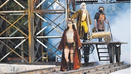 «Prometeo in una sorta di Chernobyl, il progresso può devastare il mondo»