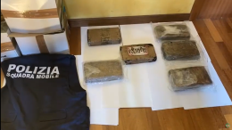 Agrigento, in auto con 30 chili di cocaina: arrestato corriere della droga