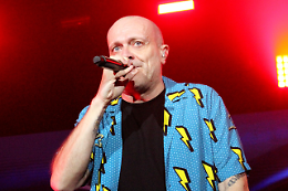 Max Pezzali a Messina: due serate allo Stadio Franco Scoglio per rivivere le hit