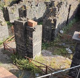 "Più che Catania vecchia, direi Catania pessa"