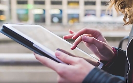 Selfie, il pericolo per la salute che in pochi conoscono