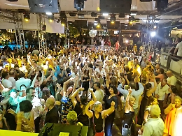 Movida, cari millennials occhio perchè i boomer sono tornati...