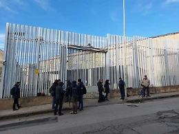 Clima rovente al Malaspina di Caltanissetta e c'è chi chiede la testa del comandante del repato della Polpen